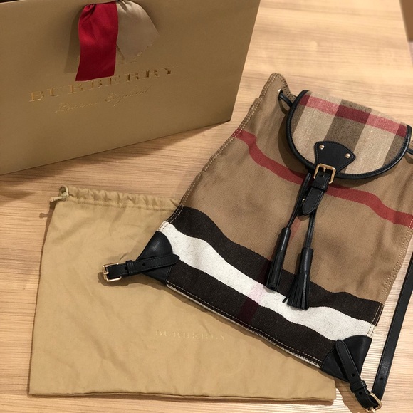 💫SOLD💫Burberry Canvas Chiltern Backpack - Picture 7 of 8